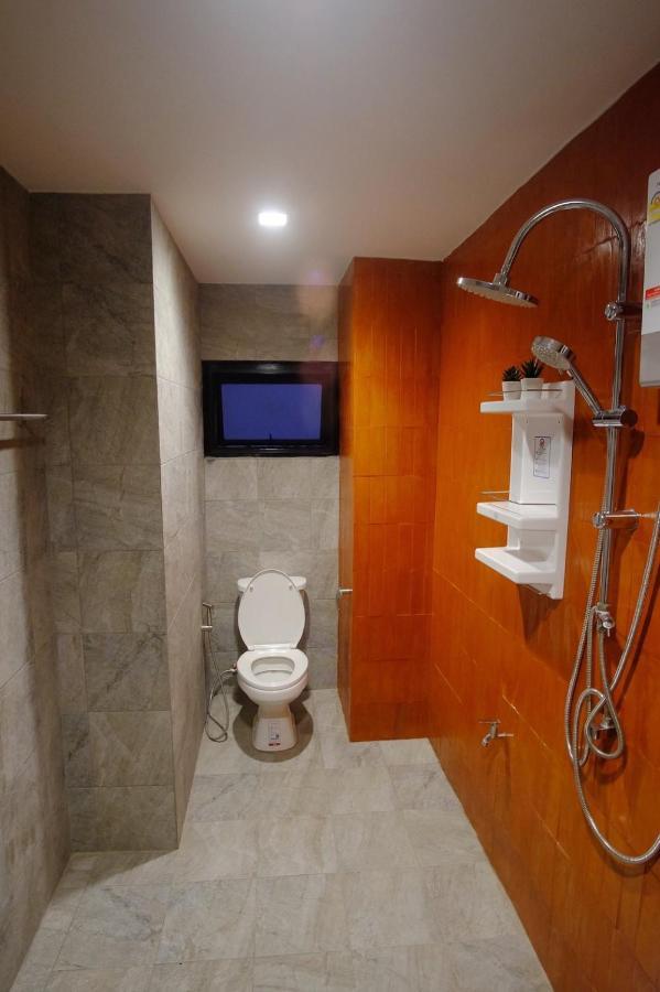 Krung Boutique Hotel Bangkok Ngoại thất bức ảnh